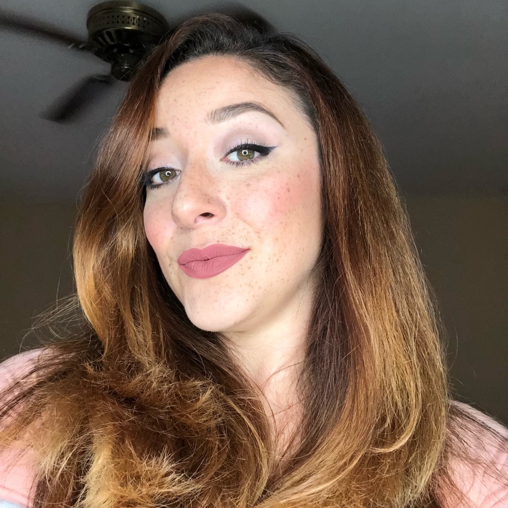 Meet your Posher, Rae - Picture 7 of 7